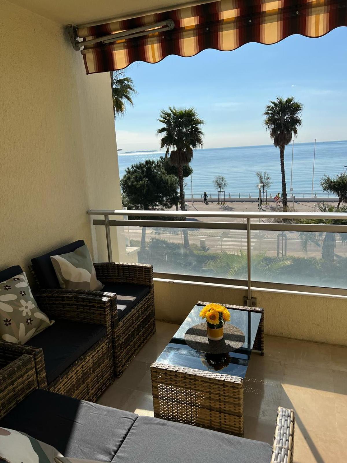 Cnossos Yourhosthelper Cannes Kültér fotó